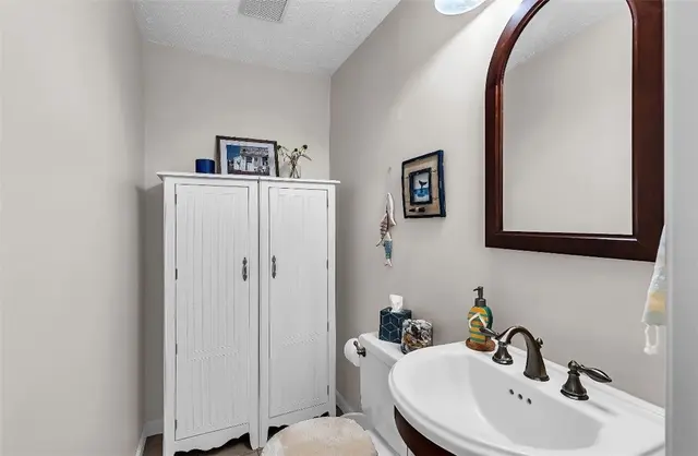 144 Fox Run Rd gallery image 21