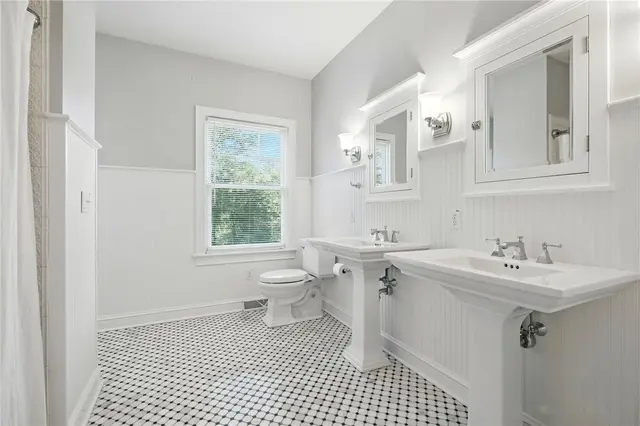 144 Hammond Rd gallery image 14