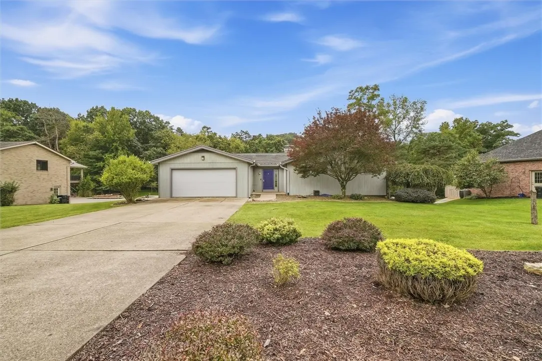 1446 Montgomery Rd