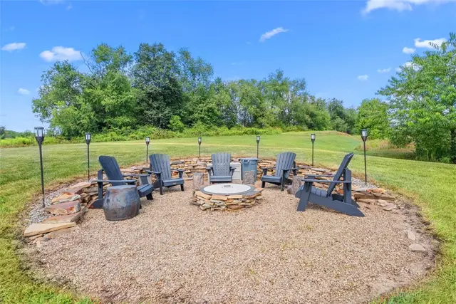 145 Brighton Ln gallery image 4