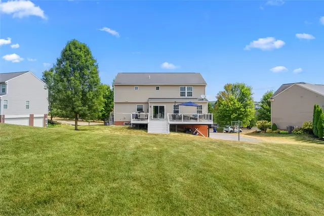 145 Brighton Ln gallery image 5