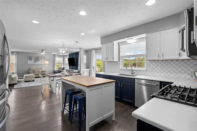 145 Brighton Ln gallery image 6