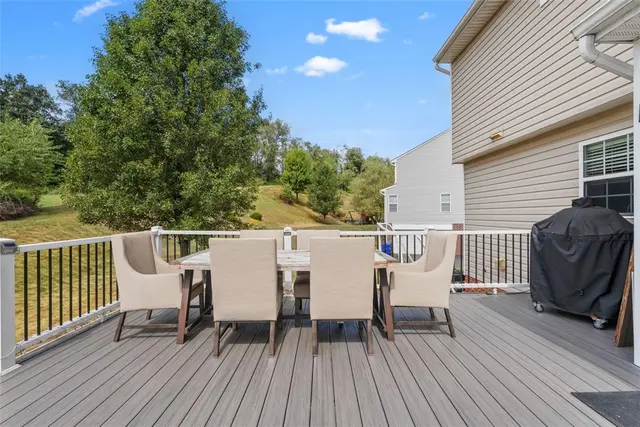 145 Brighton Ln gallery image 7