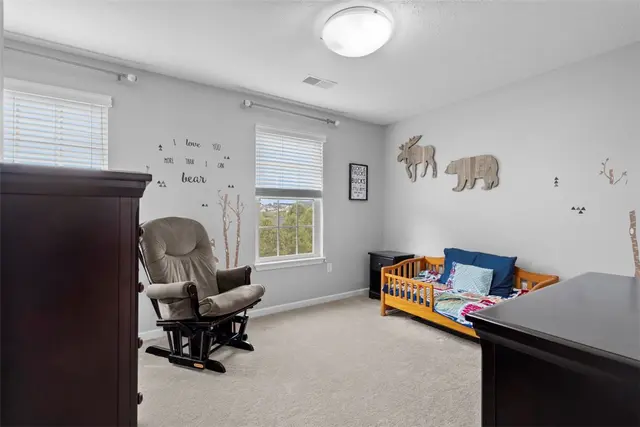 145 Brighton Ln gallery image 8