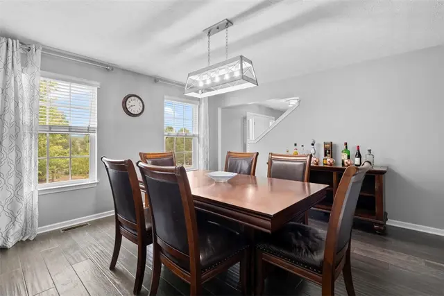 145 Brighton Ln gallery image 27