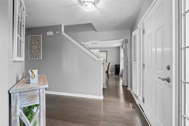 145 Brighton Ln gallery image 28
