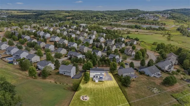 145 Brighton Ln gallery image 29