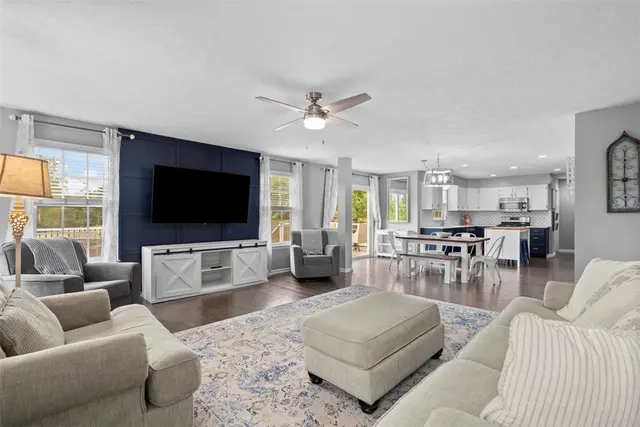 145 Brighton Ln gallery image 33