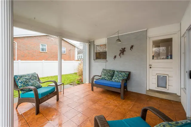 145 Pilgrim Dr gallery image 29