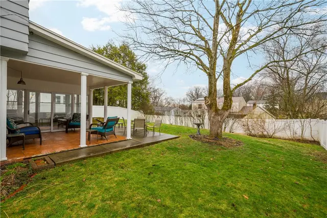 145 Pilgrim Dr gallery image 32