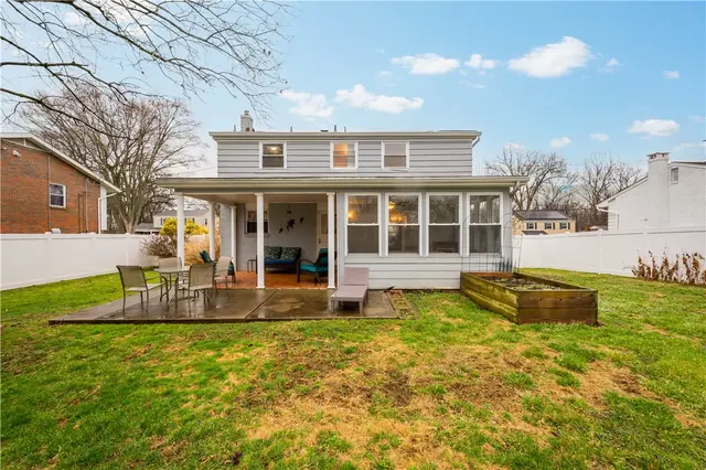 145 Pilgrim Dr gallery image 34