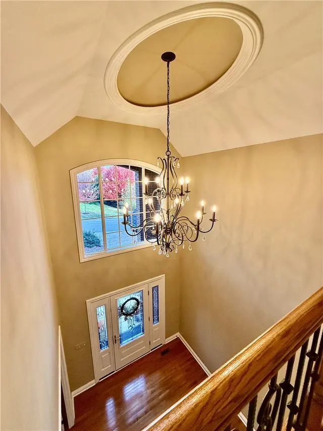 1468 Laurel Dr gallery image 27