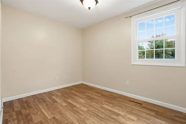 147 Fox Run Rd gallery image 23