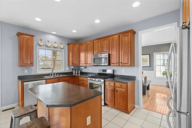 1478 Grandview Way gallery image 27