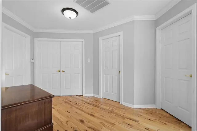 1478 Grandview Way gallery image 32