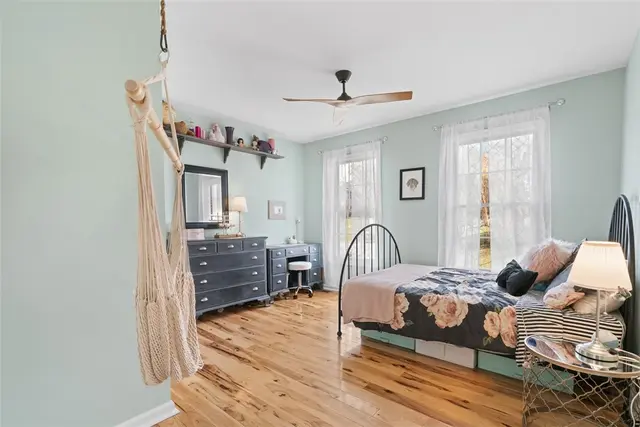 1478 Grandview Way gallery image 38