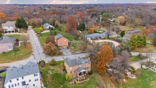 1478 Grandview Way gallery image 39