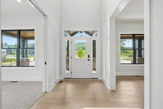 148 Geisler Drive gallery image 7