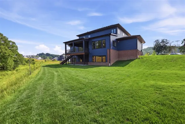 148 Geisler Drive gallery image 14