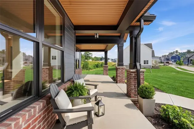 148 Geisler Drive gallery image 16