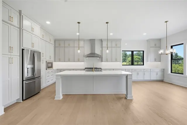 148 Geisler Drive gallery image 21