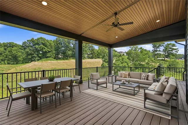 148 Geisler Drive gallery image 23