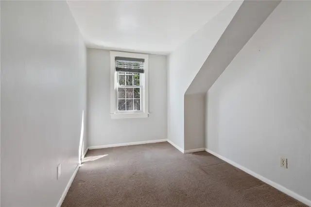 148 Longvue Dr gallery image 25