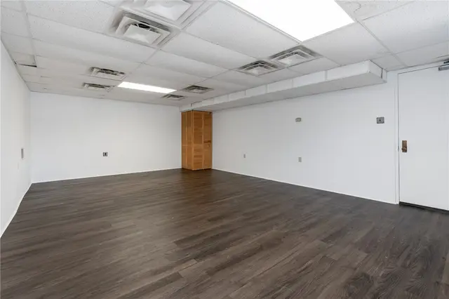 148 Longvue Dr gallery image 30