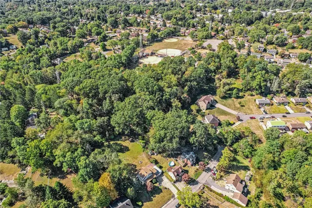 148 Longvue Dr gallery image 45