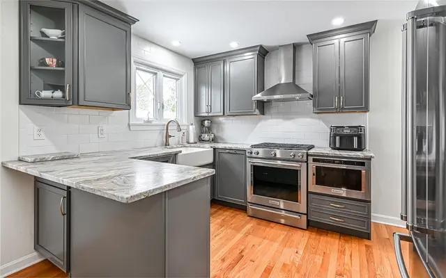 1481 Hedwig Drive gallery image 6