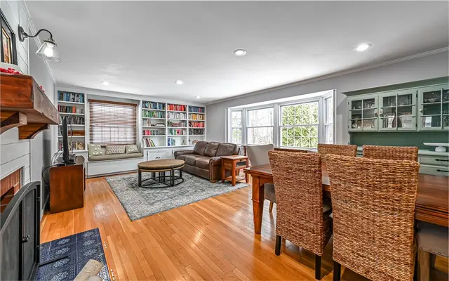 1481 Hedwig Drive gallery image 9