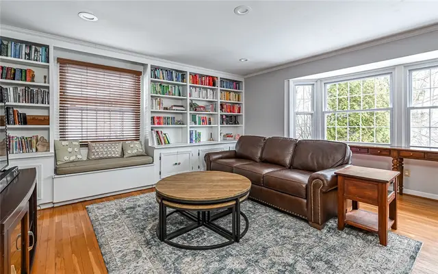 1481 Hedwig Drive gallery image 13