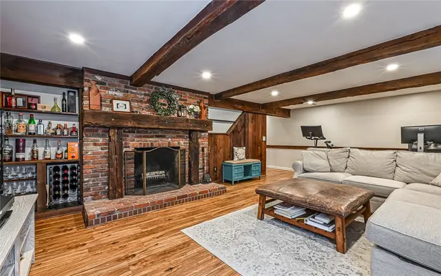 1481 Hedwig Drive gallery image 23