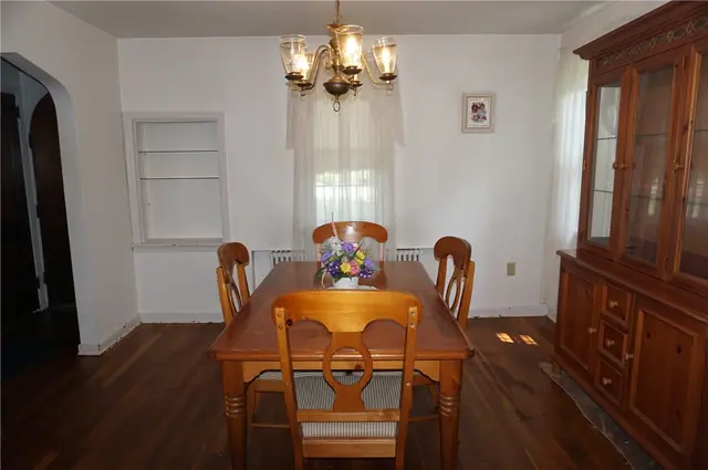 149 Ridgewood Road gallery image 5