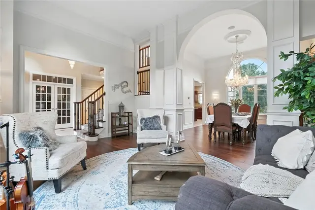 150 Silver Creek Dr gallery image 13