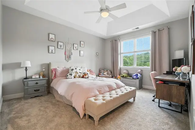 150 Silver Creek Dr gallery image 15