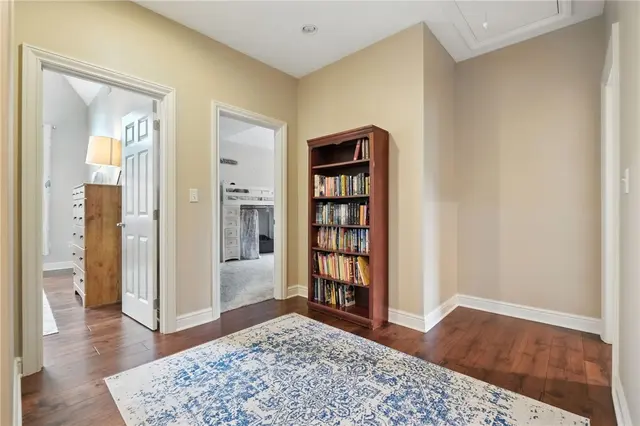 150 Silver Creek Dr gallery image 39
