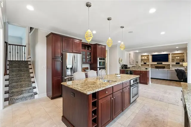 150 Silver Creek Dr gallery image 45