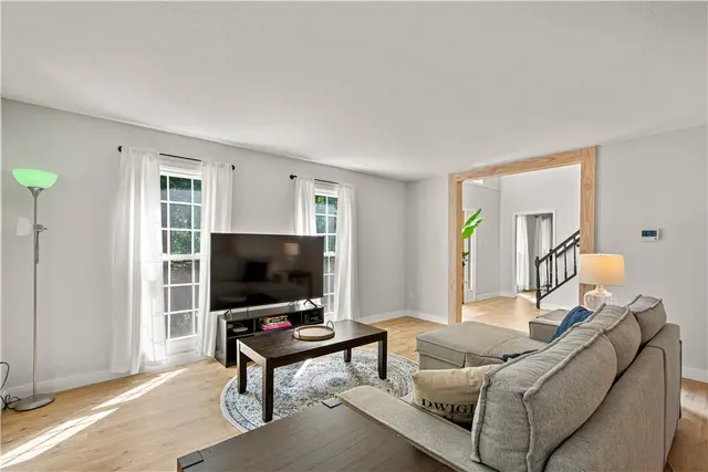 150 Wildflower Ln gallery image 7