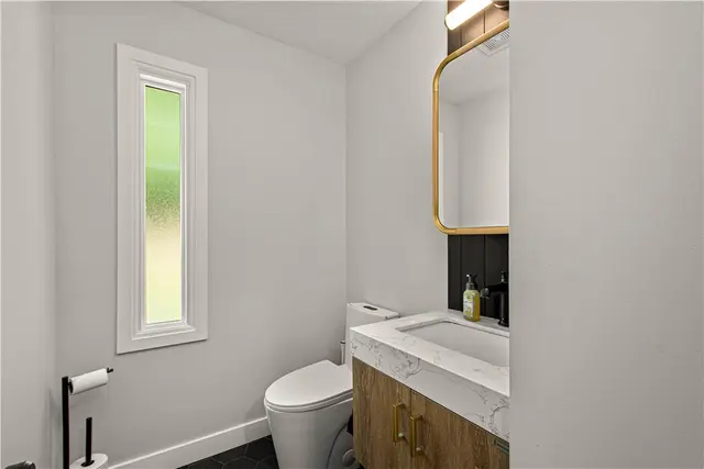 150 Wildflower Ln gallery image 11