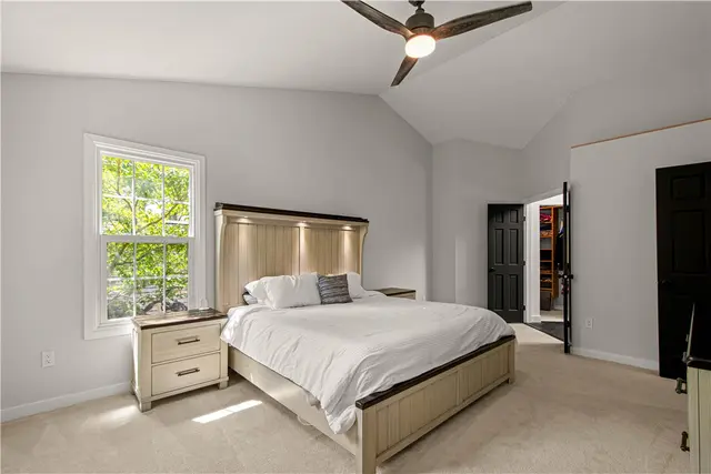 150 Wildflower Ln gallery image 28