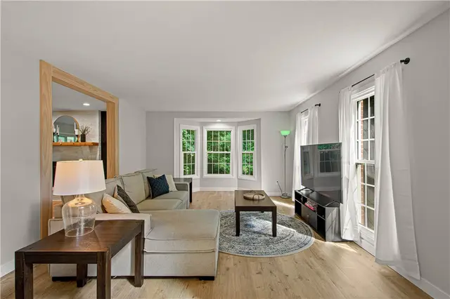 150 Wildflower Ln gallery image 30