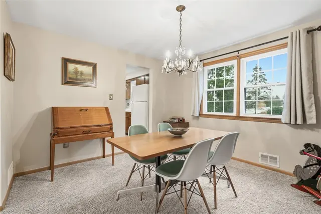 1500 Fernledge Dr gallery image 13