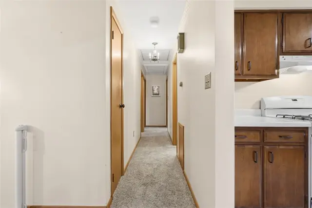 1500 Fernledge Dr gallery image 17