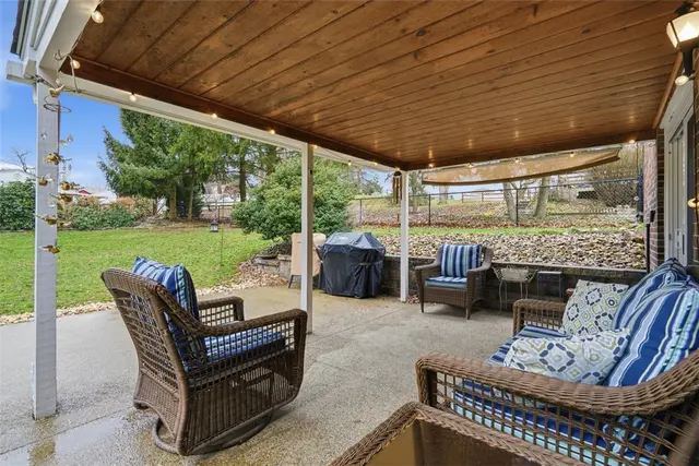 1500 Fernledge Dr gallery image 35