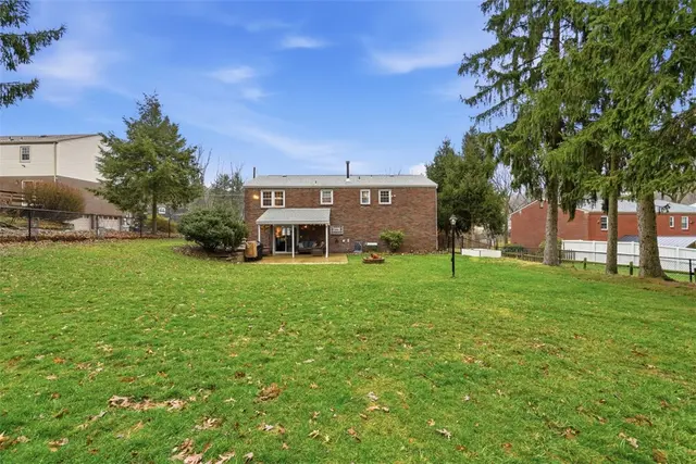 1500 Fernledge Dr gallery image 38
