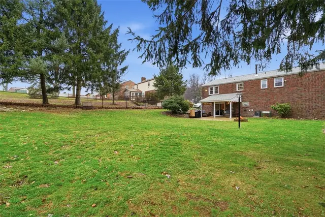 1500 Fernledge Dr gallery image 40