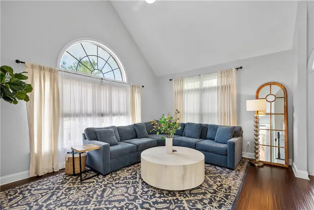1501 Appleridge Court gallery image 9