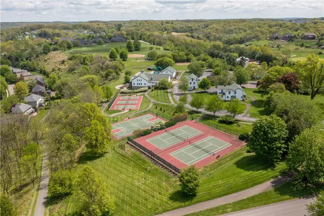 1501 Appleridge Court gallery image 13