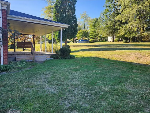 1503 Van Dr gallery image 22